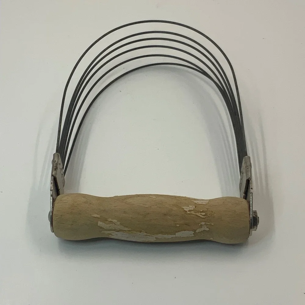 Vintage Androck Pastry Blender Wooden Handle 5 Wire Dough Cutter Made in USA